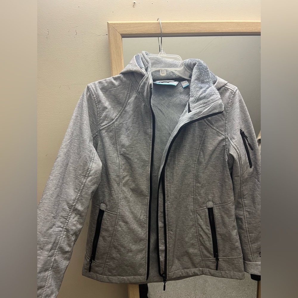Free Country Gray/Silver Jacket Size M